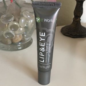 Lip and eye moisturizer